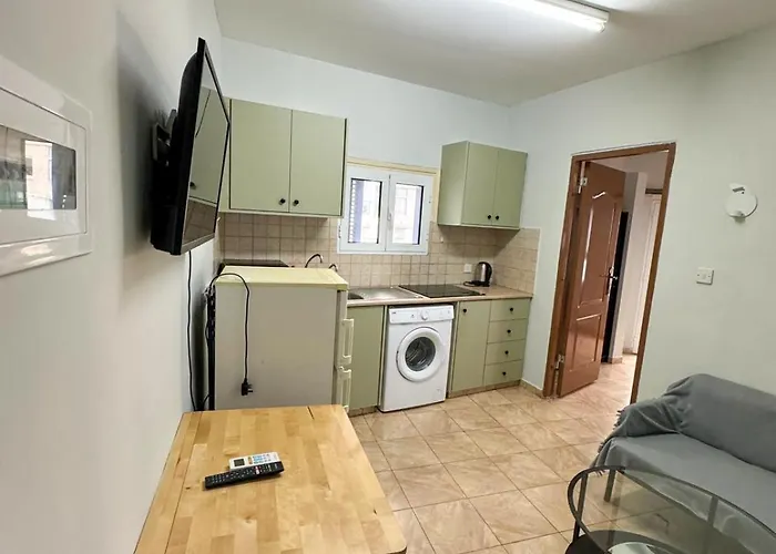 Boutique One Bedroom Historic Centre *